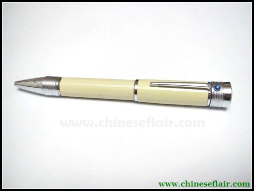 Replica Yellow Silver Mont Blanc Pen -99